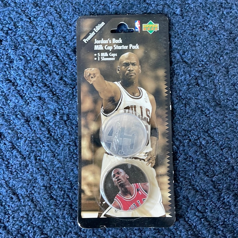 1995 Upper Deck Premier Edition Michael Jordan's Back Milk Cap Starter Pack